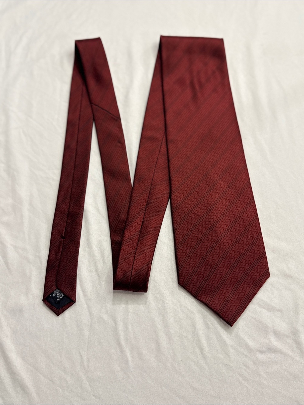 Andrew Fezza Men's Burgundy Textured 100% Silk Tie